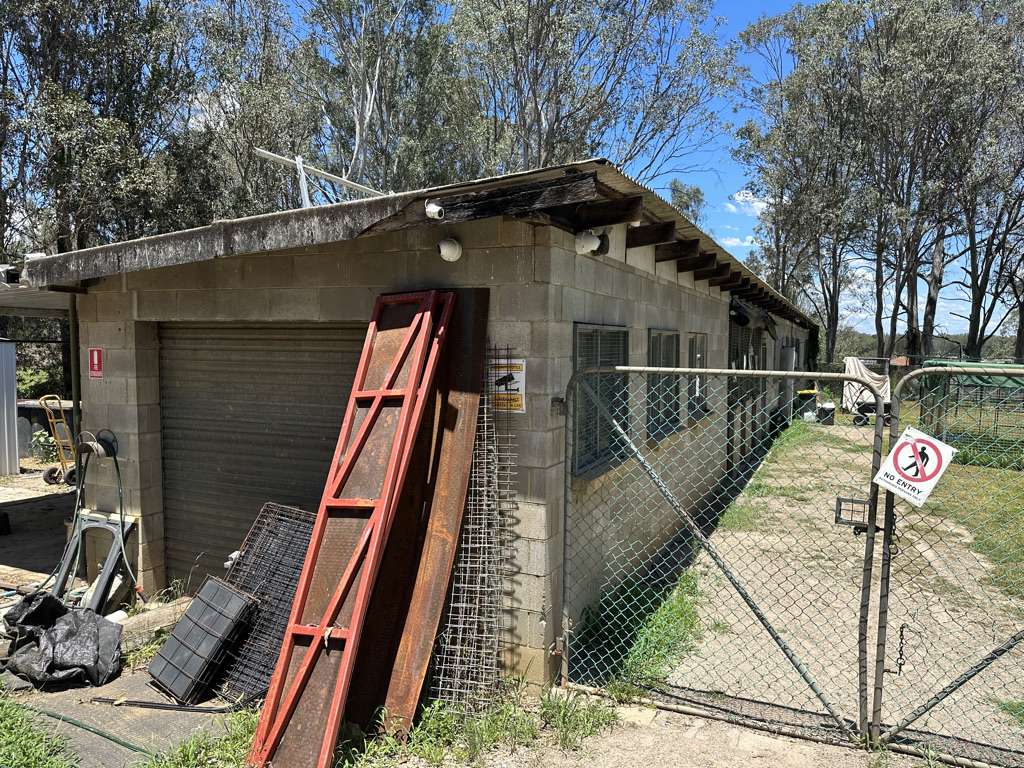 Shelter : Furry Cat | Camino Venijobre 163 | 38738 La Sabina